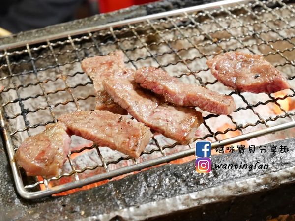 【新莊吃到飽】台北鑽木取火日式燒肉 火鍋燒烤吃到飽 有生蠔鮮蝦牛排羊排豬排 多種美味吃到飽 (50).JPG