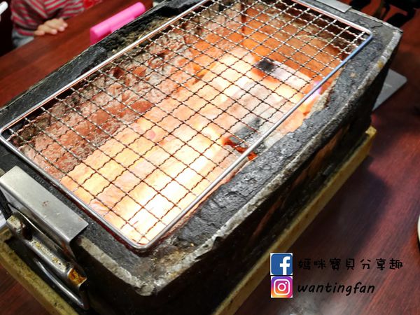 【新莊吃到飽】台北鑽木取火日式燒肉 火鍋燒烤吃到飽 有生蠔鮮蝦牛排羊排豬排 多種美味吃到飽 (2).JPG