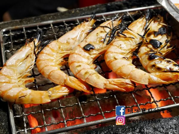 【新莊吃到飽】台北鑽木取火日式燒肉 火鍋燒烤吃到飽 有生蠔鮮蝦牛排羊排豬排 多種美味吃到飽 (40).JPG