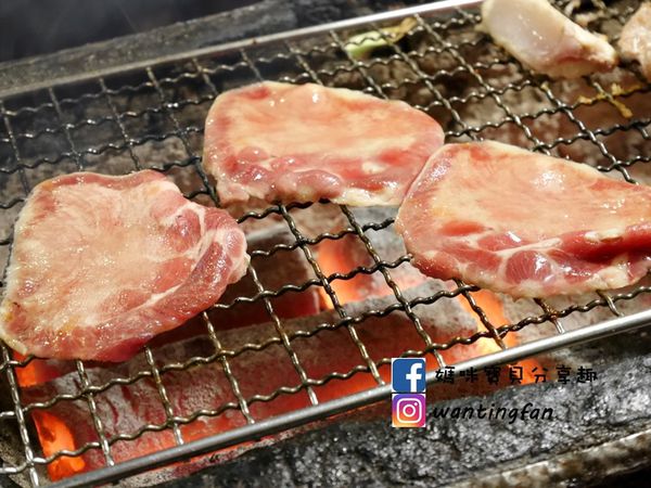 【新莊吃到飽】台北鑽木取火日式燒肉 火鍋燒烤吃到飽 有生蠔鮮蝦牛排羊排豬排 多種美味吃到飽 (28).JPG