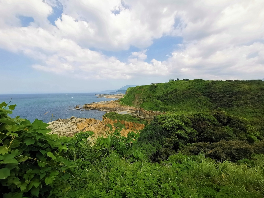 【基隆中正區景點】和平島海角樂園~通往傳說中秘境阿拉寶灣│海景雷達站咖啡│戶外玩沙玩水親子同樂 - 旅遊夜市趴趴走