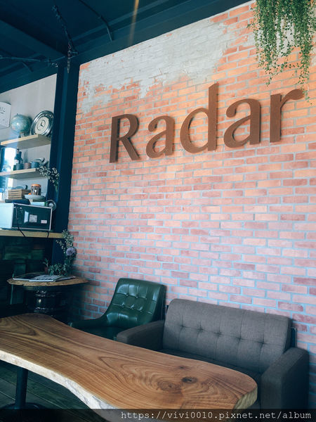 圓圓家出去玩-《基隆中正》軍事雷達站喝咖啡,270度的無敵海景,海天一色湛藍美景,還有絕美夕陽和平島通通看得到