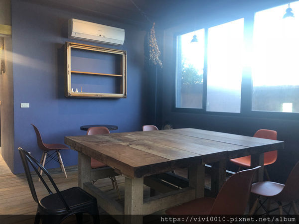 圓圓家出去玩-《基隆中正》軍事雷達站喝咖啡,270度的無敵海景,海天一色湛藍美景,還有絕美夕陽和平島通通看得到