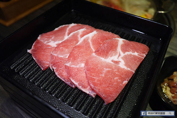 台北東區【好客燒烤酒吧-台北忠孝店】658&888火烤吃到飽！東區燒烤酒吧。火鍋。燒烤吃到飽。捷運忠孝復興美食