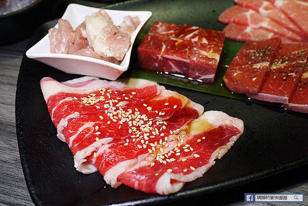 台北東區【好客燒烤酒吧-台北忠孝店】658&888火烤吃到飽！東區燒烤酒吧。火鍋。燒烤吃到飽。捷運忠孝復興美食