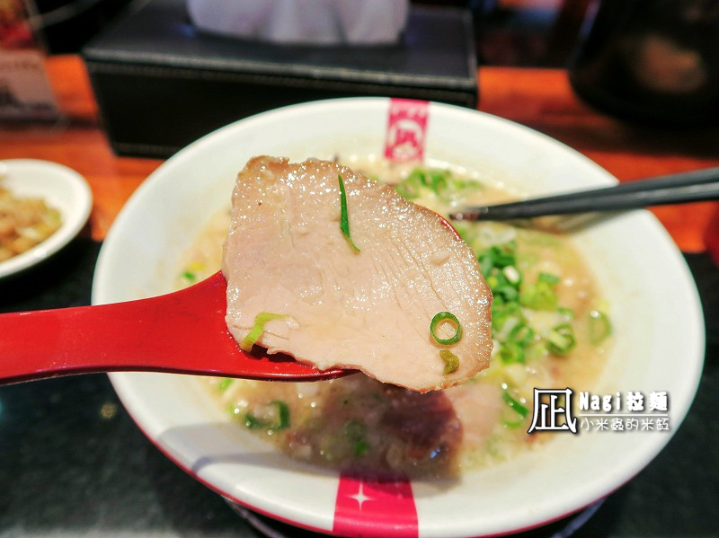 【捷運忠孝復興站】ラーメン凪(Nagi)豚骨拉麵~十大人氣拉麵店第一名,豚王口味跟一蘭拉麵好像阿!!