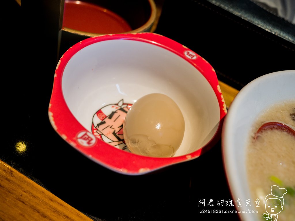 【台北】凪(Nagi)忠孝店 豚王 豚骨拉麵