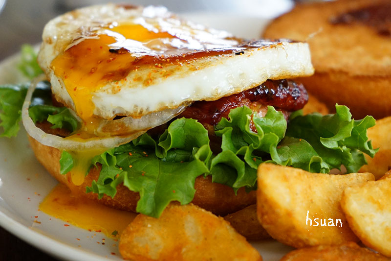 台中西區。for Farm Burger‧田楽 小公園店