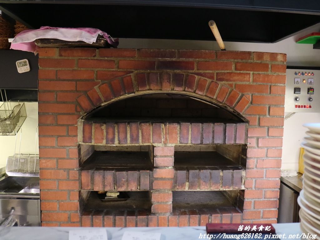 IMG_9912.JPG IMG_9912.JPG