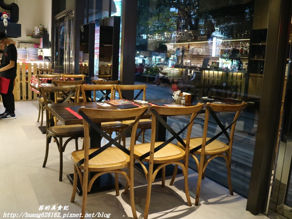 IMG_9901.JPG IMG_9901.JPG