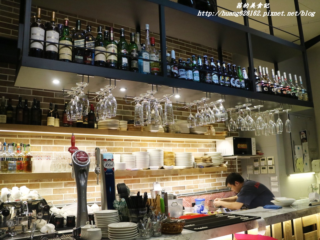 IMG_9913.JPG IMG_9913.JPG