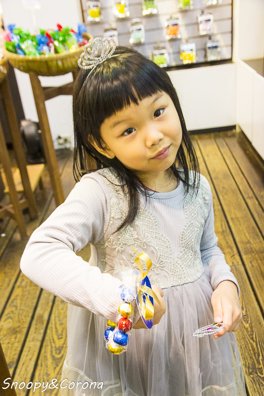 【玩樂．宜蘭】宜蘭員山景點／菓風糖果工房～水上玻璃屋、巧克力與糖果DIY，適合親子同遊