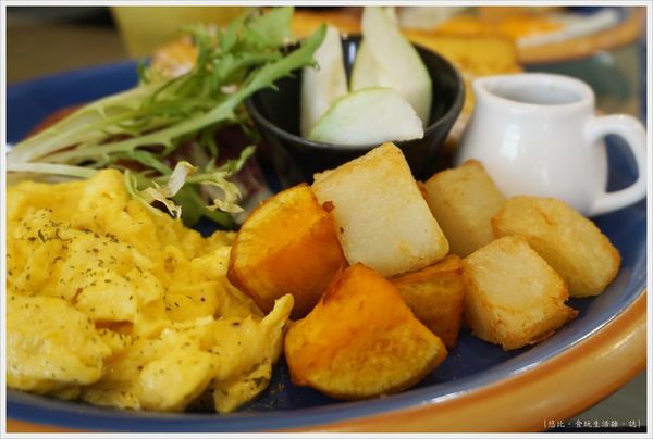 斑馬騷莎-26-法式吐司早餐.JPG