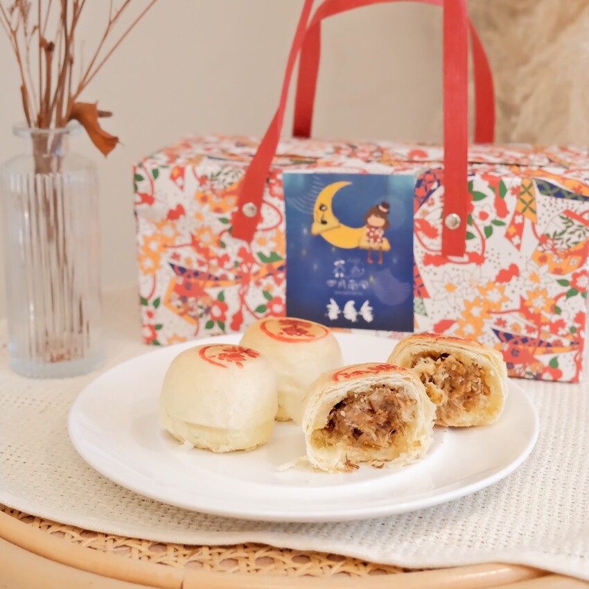 【中秋月餅推薦】台中四月南風～柴魚酥、雪月沙～台中必買伴手禮