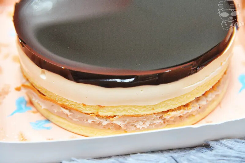 台中好吃蛋糕分享,【四月南風】水晶芋頭奶酪蛋糕,真材實料新鮮