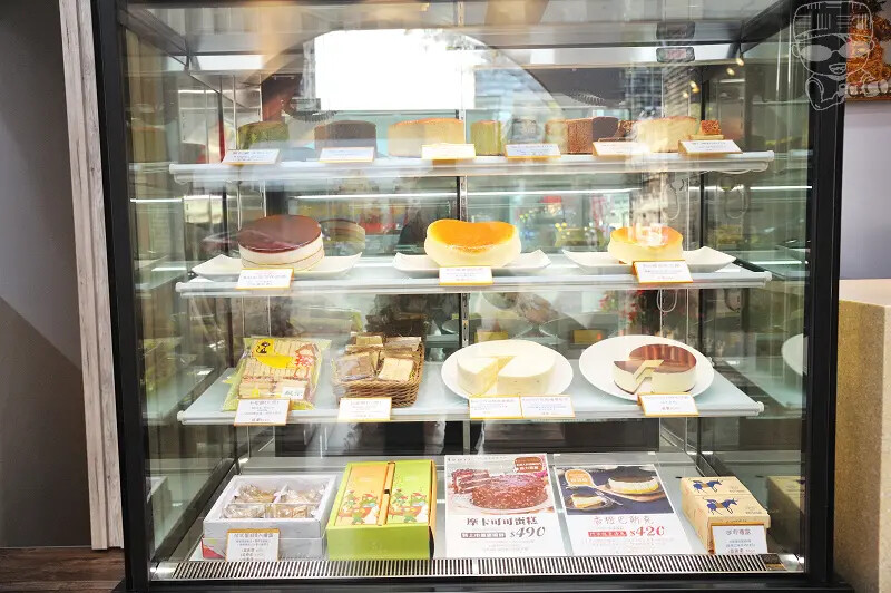 台中好吃蛋糕分享,【四月南風】水晶芋頭奶酪蛋糕,真材實料新鮮