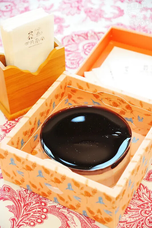 台中好吃蛋糕分享,【四月南風】水晶芋頭奶酪蛋糕,真材實料新鮮