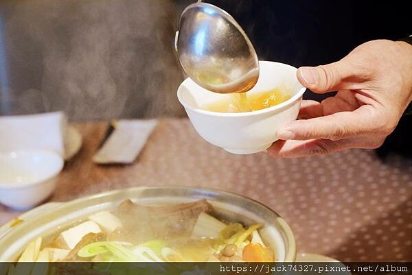 {台中美食}裕元花園酒店 喆園鮑魚中餐廳《紅樓夢》