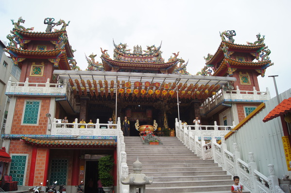 桃城好好玩 嘉義一日遊,天后宮、檜意森活村、蘭潭夕陽好風光