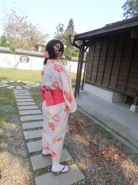 檜意森活村：嘉義必去景點 彷彿置身在日本 檜意森活村 霞光寶物珍藏 不用去日本穿和服浴衣 時光特區 霞光洋行 皇家西洋館 舊時嘉義館