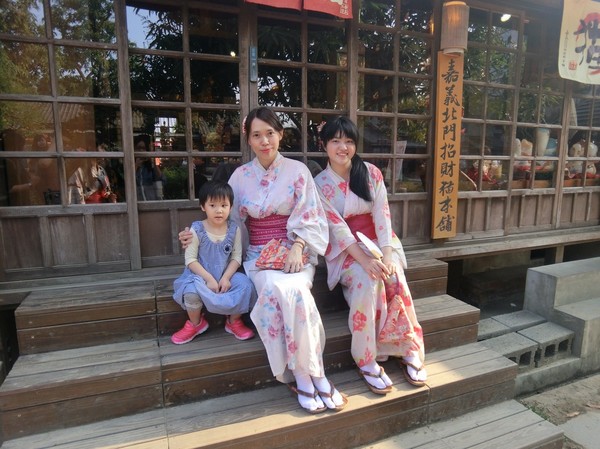 檜意森活村：嘉義必去景點 彷彿置身在日本 檜意森活村 霞光寶物珍藏 不用去日本穿和服浴衣 時光特區 霞光洋行 皇家西洋館 舊時嘉義館