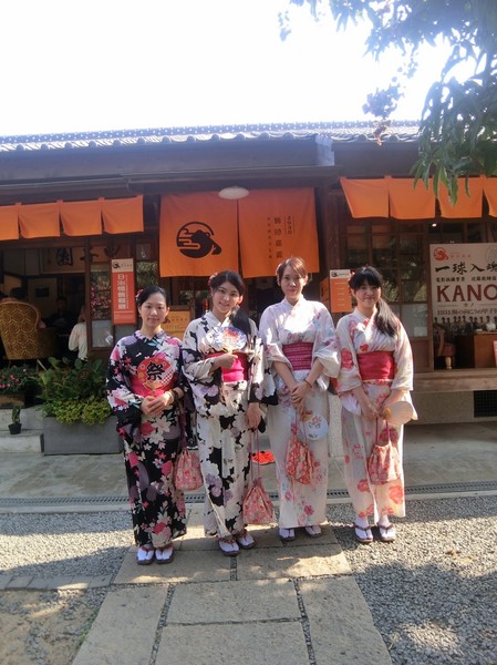 檜意森活村：嘉義必去景點 彷彿置身在日本 檜意森活村 霞光寶物珍藏 不用去日本穿和服浴衣 時光特區 霞光洋行 皇家西洋館 舊時嘉義館