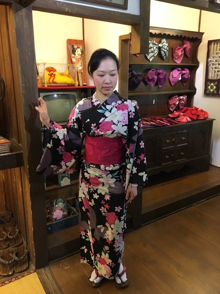 檜意森活村：嘉義必去景點 彷彿置身在日本 檜意森活村 霞光寶物珍藏 不用去日本穿和服浴衣 時光特區 霞光洋行 皇家西洋館 舊時嘉義館