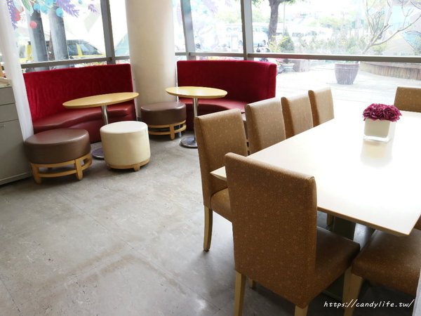 哈根達斯 Häagen-Dazs(中港旗鑑店):台中美食│哈根達斯〃春季菜單新登場~全台門市3/14、3/21、3/28限時買一送一,請把握機會!!