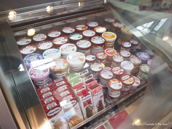 哈根達斯 Häagen-Dazs(中港旗鑑店):台中美食│哈根達斯〃春季菜單新登場~全台門市3/14、3/21、3/28限時買一送一,請把握機會!!