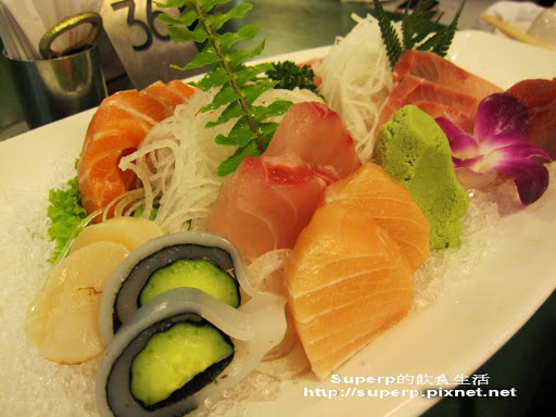 [餐廳食記]台北的新東南海鮮料理：人山人海的台菜海鮮