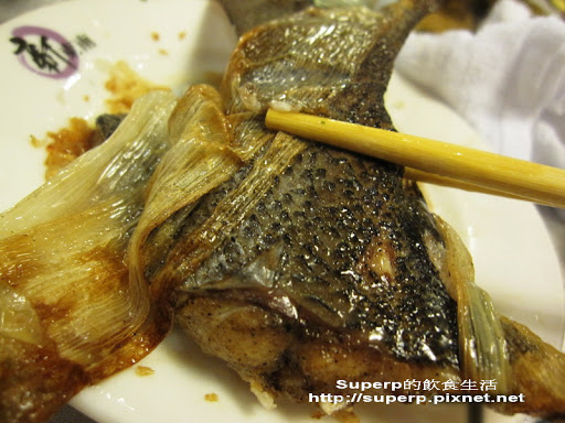 [餐廳食記]台北的新東南海鮮料理：人山人海的台菜海鮮