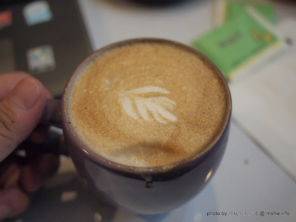台灣惠蓀咖啡(華美西街館)：好咖啡才能締造好口碑 ~ 台中西區〞台灣惠蓀咖啡 Hui-sun Coffee〞華美西街館