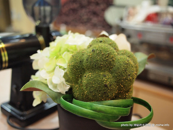 台灣惠蓀咖啡(華美西街館)：好咖啡才能締造好口碑 ~ 台中西區〞台灣惠蓀咖啡 Hui-sun Coffee〞華美西街館