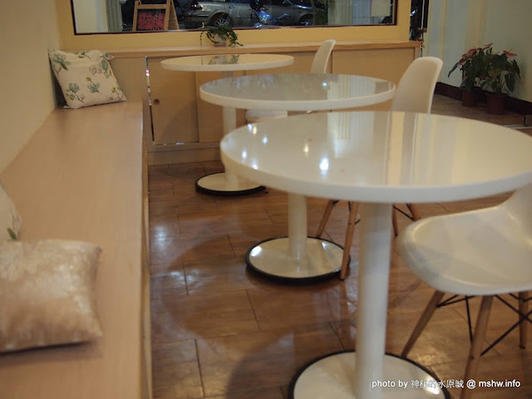 台灣惠蓀咖啡(華美西街館)：好咖啡才能締造好口碑 ~ 台中西區〞台灣惠蓀咖啡 Hui-sun Coffee〞華美西街館