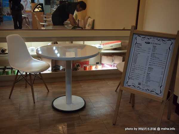 台灣惠蓀咖啡(華美西街館)：好咖啡才能締造好口碑 ~ 台中西區〞台灣惠蓀咖啡 Hui-sun Coffee〞華美西街館