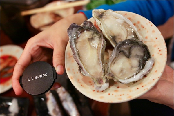 鑽木取火日式燒肉(新莊泰林店)：轉吧～轉吧～火烤小三機！新奇烤具體驗、火鍋燒烤一次搞定【鑽木取火日式燒肉/新莊泰林店】