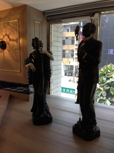 [中壢] 黑羊加州火烤美式餐廳~份量滿點的美式餐飲