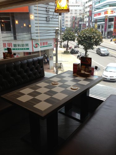 [中壢] 黑羊加州火烤美式餐廳~份量滿點的美式餐飲