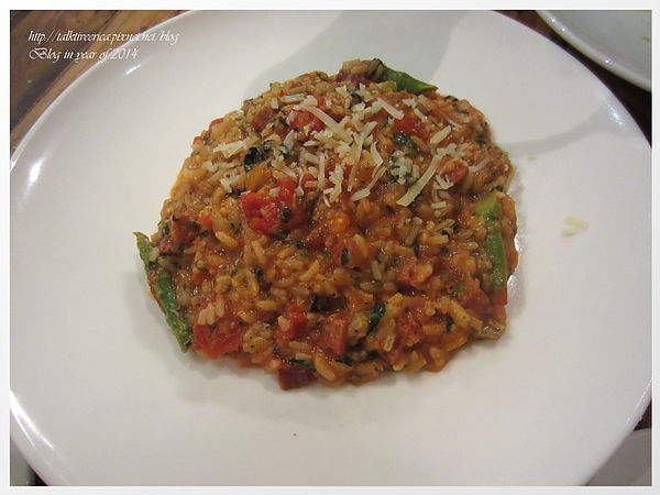 『呷』「捷運忠孝復興站」☆ 美好年代 ☆ 復古氛圍中品嚐美味餐點