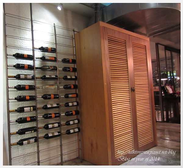 『呷』「捷運忠孝復興站」☆ 美好年代 ☆ 復古氛圍中品嚐美味餐點