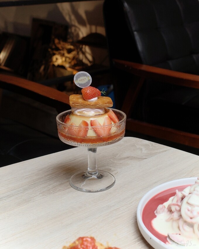 [ 台北美食 ] 美好年代-東區必吃舒芙蕾推出草莓季 舒芙蕾