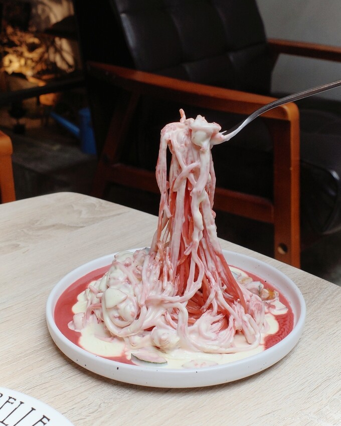 [ 台北美食 ] 美好年代-東區必吃舒芙蕾推出草莓季 舒芙蕾