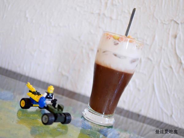 伊甸風味館(和緯店)：【台南美食】伊甸風味館。在有濃濃地中海氛圍的舒適環境用餐。好市多 | 壽星優惠