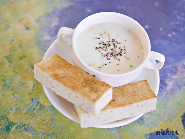 伊甸風味館(和緯店)：【台南美食】伊甸風味館。在有濃濃地中海氛圍的舒適環境用餐。好市多 | 壽星優惠