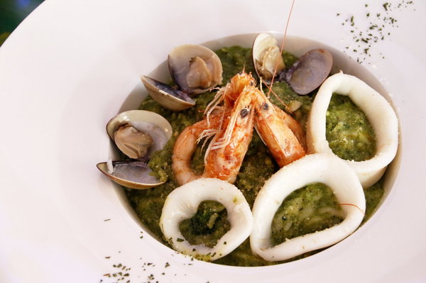 伊甸風味館(和緯店)：【台南】CP值高！好市多周邊隱藏版特色餐廳『伊甸風味館』獨家焗蛋美味不膩口！