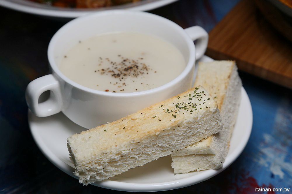 台南美食｜伊甸風味館~Costco 好市多周邊美食，hen希臘地中海風的義式主題餐廳!! - 台南好Food遊
