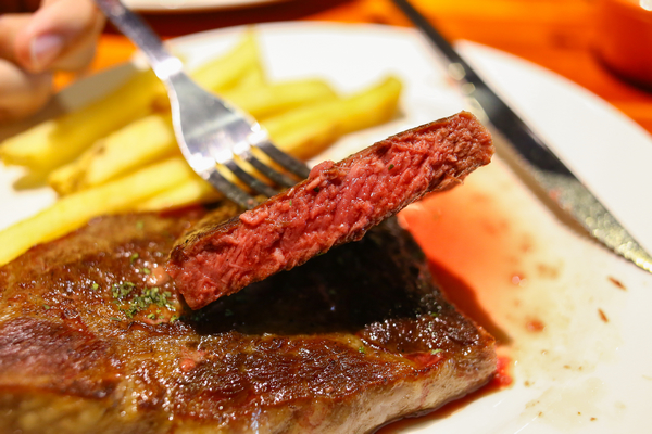 還我牛(台北店)：【還我牛/台北店】從高雄一路紅到台北的超級牛排！