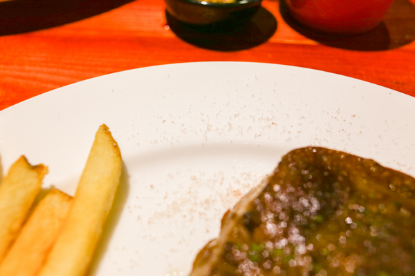 還我牛(台北店)：【還我牛/台北店】從高雄一路紅到台北的超級牛排！