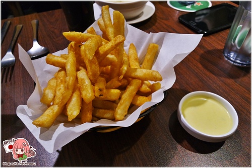 捷運行天宮站 還我牛美式炭烤牛排:原味炭烤牛排，免服務費。近小六食堂。