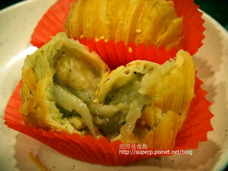 [餐廳食記]台北的犁園：值得一嚐的蘿勒蚵仔湯包